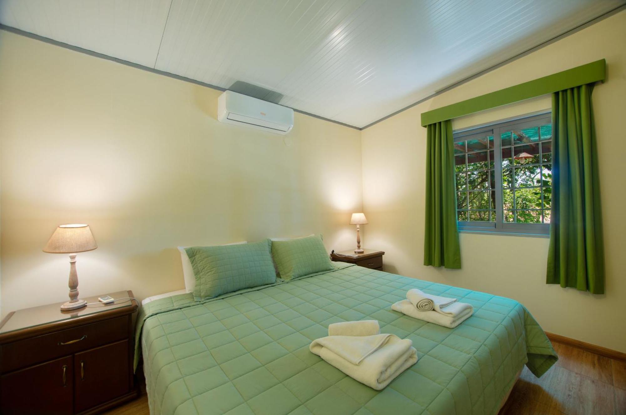 Vista Alegre Natural Resort - Bungalows Independencia Ngoại thất bức ảnh